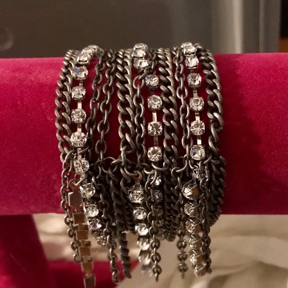 🚨Last Call 🚨Last Call🚨-silver & diamond multi layered bracelet hanging Bling